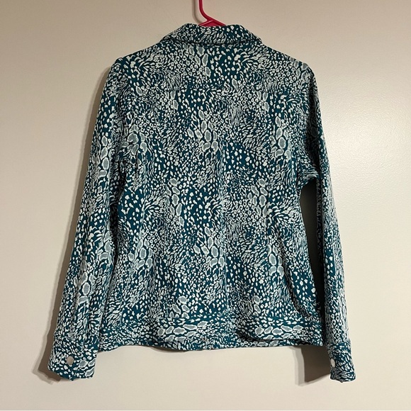 Women’s Isaac Mizrahi Live Teal Blue Patterned Snap Front Jacket Size Medium - Picture 7 of 7